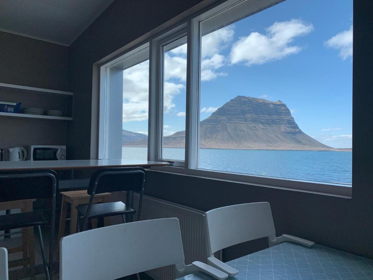 Stoeth Guesthouse And Apartments Grundarfjordur Exterior photo