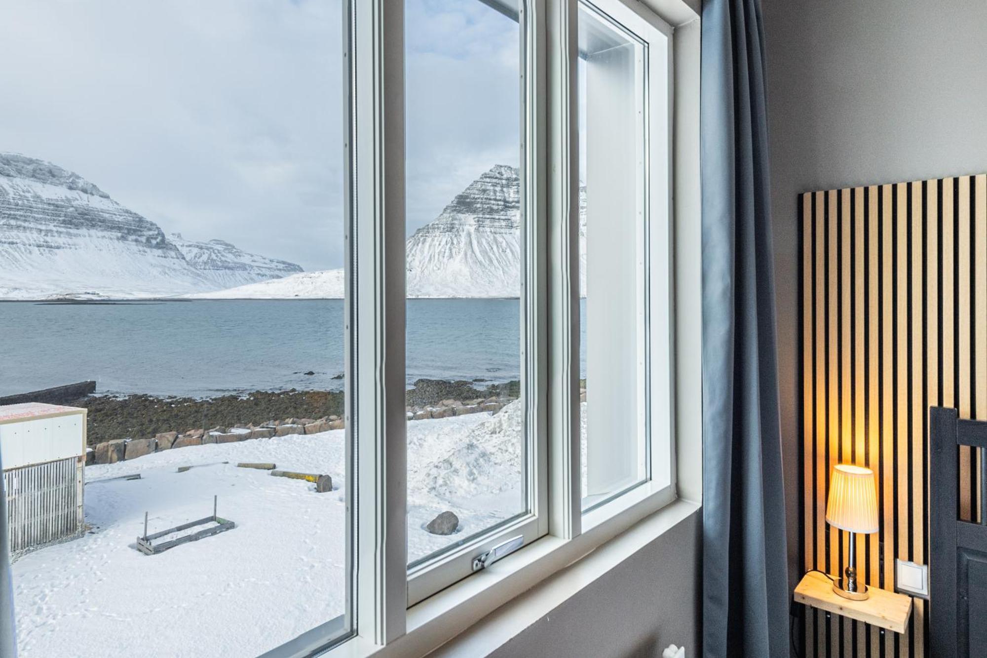 Stoeth Guesthouse And Apartments Grundarfjordur Exterior photo